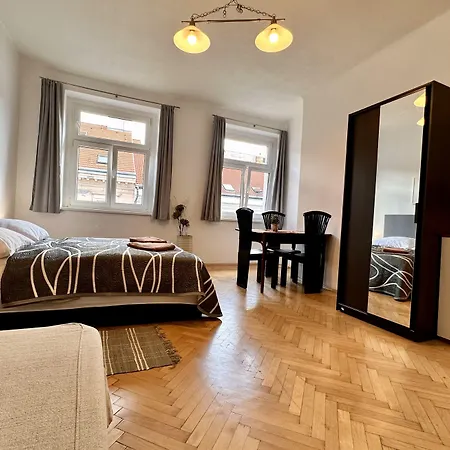 Vandrarhem Sklep Prag