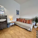 Sklep * Praga